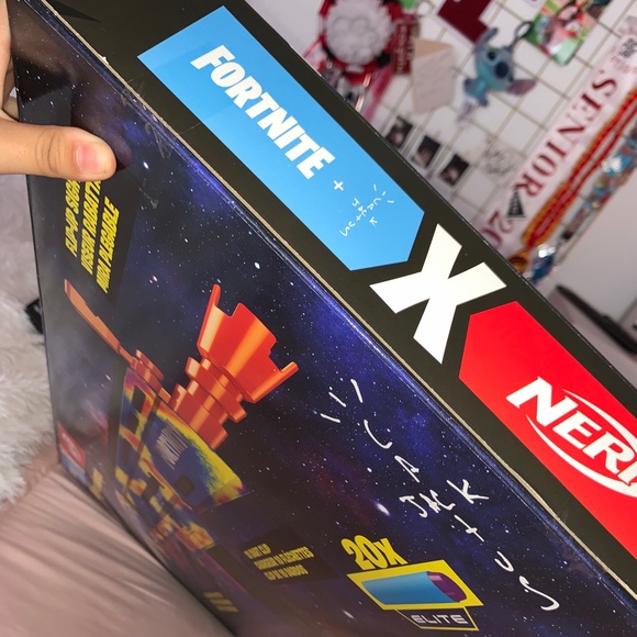 Travis Scott x Fortnite nerf gun - Picture 4 of 6